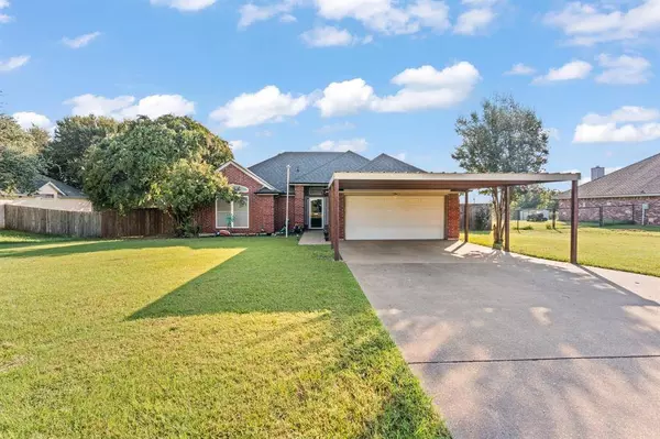 410 S Cleburne Whitney Road, Rio Vista, TX 76093
