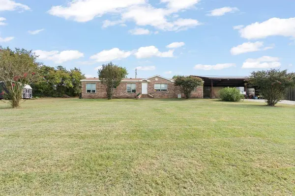 7200 S Highway 171, Grandview, TX 76050