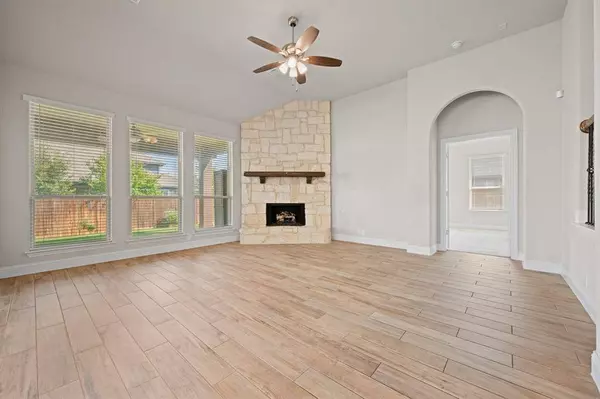 12004 Junewood Trail, Fort Worth, TX 76244