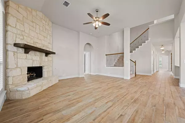 12004 Junewood Trail, Fort Worth, TX 76244