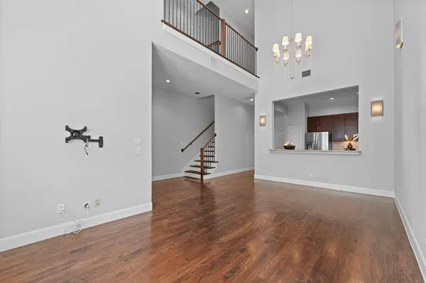 705 E 1st Street, Fort Worth, TX 76102