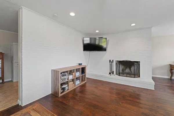 1708 County Road 703a, Alvarado, TX 76009