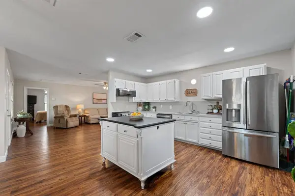 4736 Saint Leger Drive, Cleburne, TX 76033