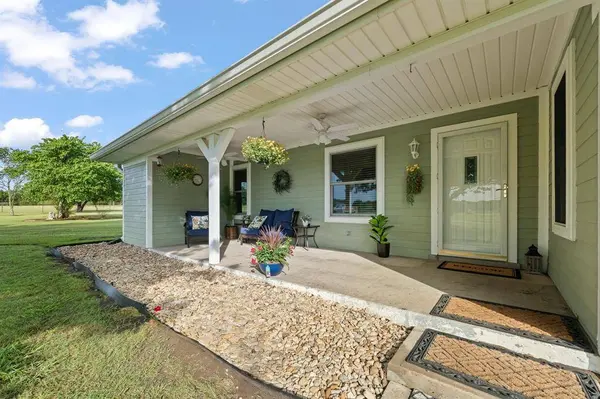 4736 Saint Leger Drive, Cleburne, TX 76033