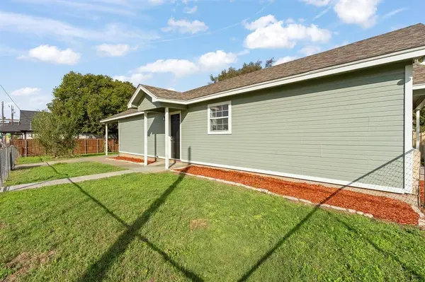 801 Trinity Street, Cleburne, TX 76031