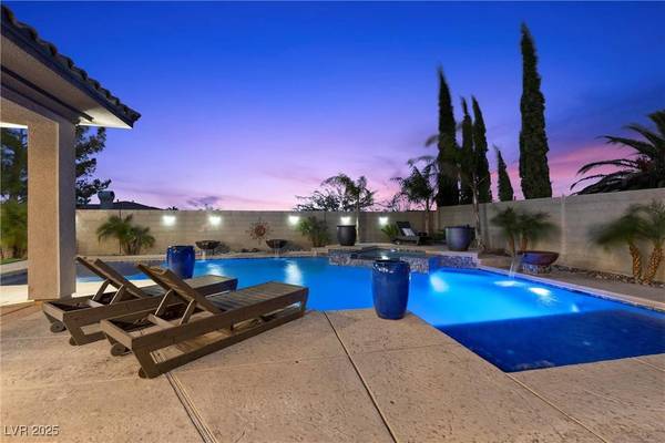 320 Lorelei Rock Street, Las Vegas, NV 89138