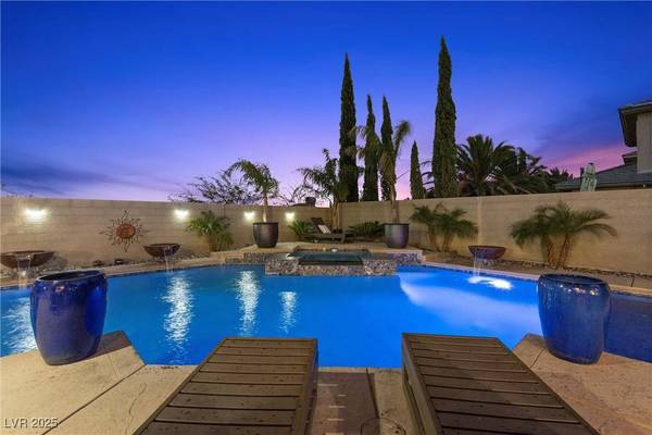 320 Lorelei Rock Street, Las Vegas, NV 89138