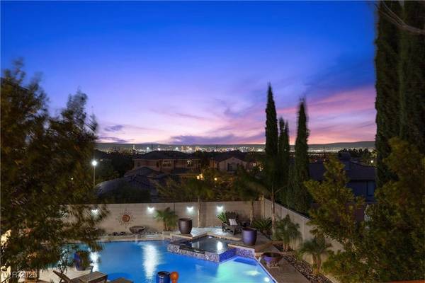 320 Lorelei Rock Street, Las Vegas, NV 89138