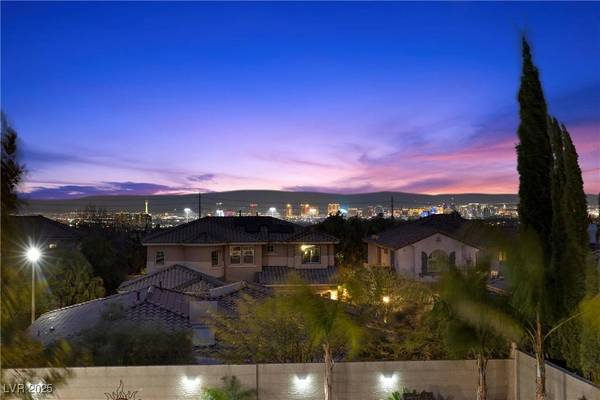 320 Lorelei Rock Street, Las Vegas, NV 89138