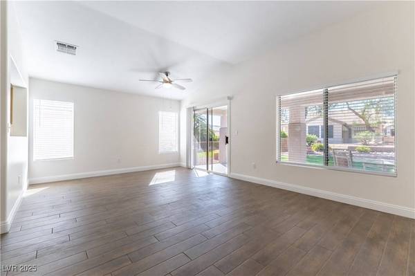 2185 High Mesa DR, Henderson, NV 89012