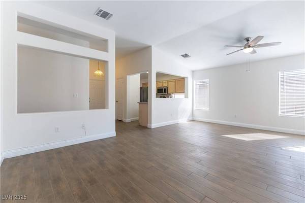 2185 High Mesa DR, Henderson, NV 89012