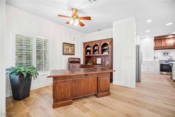 2621 Memphis AVE, Henderson, NV 89052