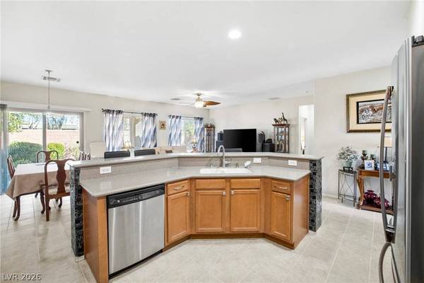 6168 Forest Pony AVE, Las Vegas, NV 89122