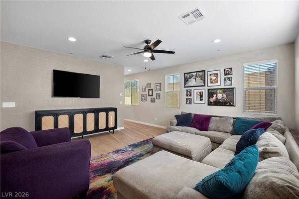 354 Silva PL, Henderson, NV 89011