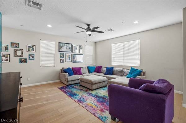 354 Silva PL, Henderson, NV 89011