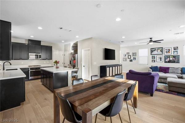 354 Silva PL, Henderson, NV 89011