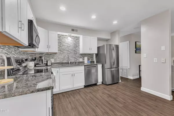 5022 Flint Ridge Place, Raleigh, NC 27609