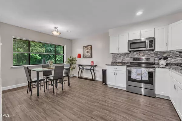 5022 Flint Ridge Place, Raleigh, NC 27609