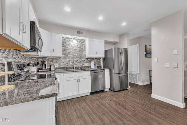 5022 Flint Ridge Place, Raleigh, NC 27609