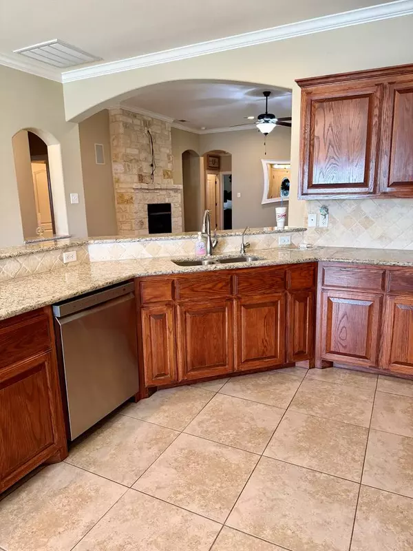 4202 Kensington Creek, San Angelo, TX 76904