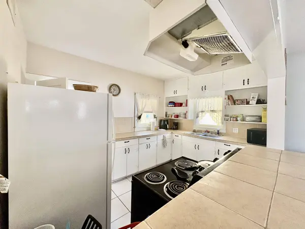 117 W 10th ST, Robert Lee, TX 76945