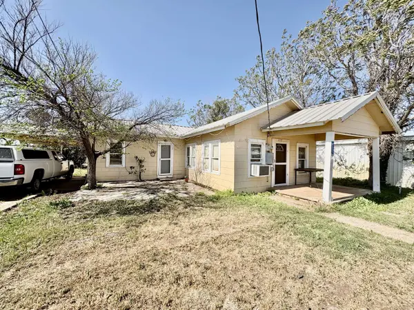 117 W 10th ST, Robert Lee, TX 76945