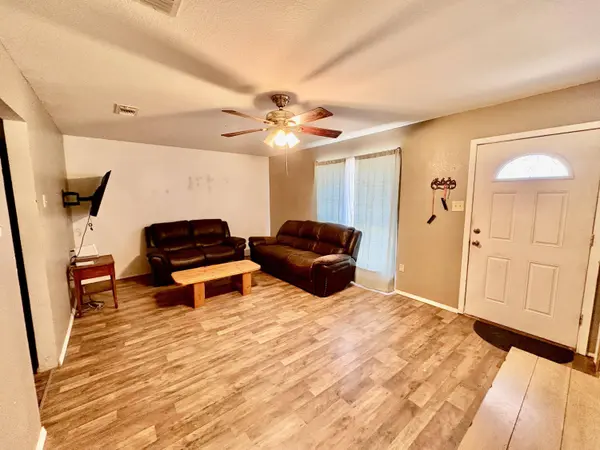 406 W 18th ST, Robert Lee, TX 76945