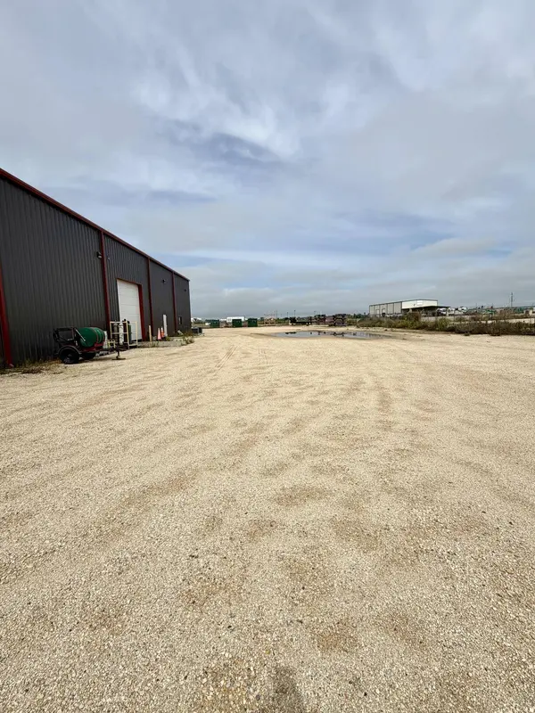 6656 Spindle Top RD, San Angelo, TX 76901