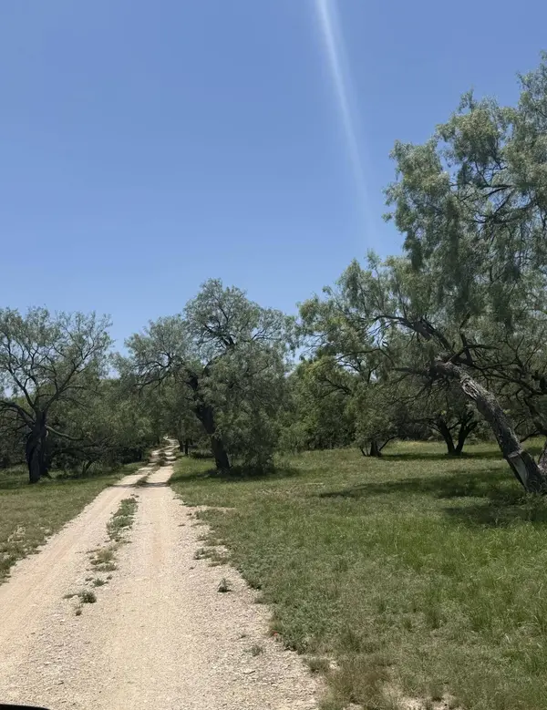 11353 Dove Creek LN, San Angelo, TX 76904