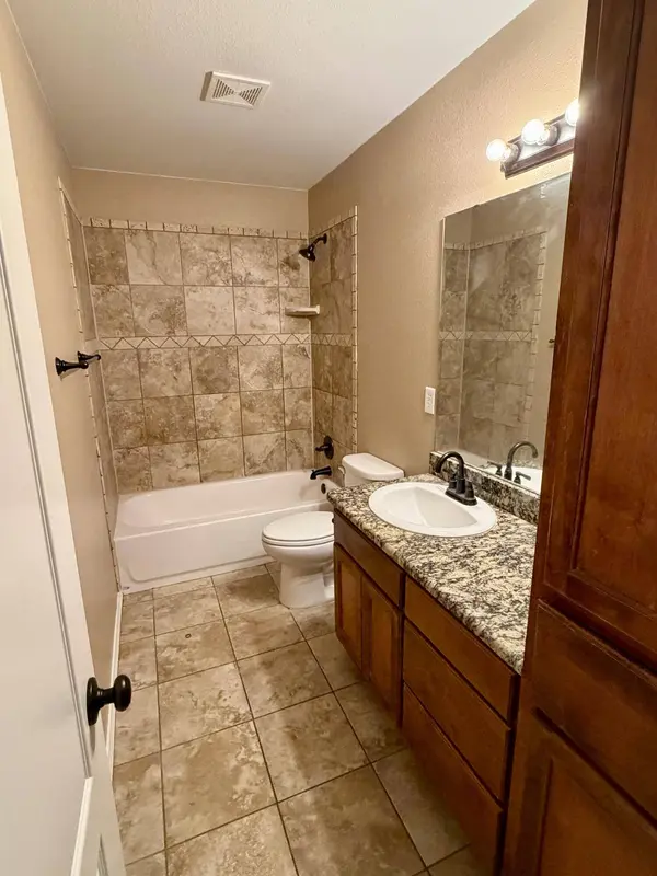 4121 Autumnwood TRL, San Angelo, TX 76904