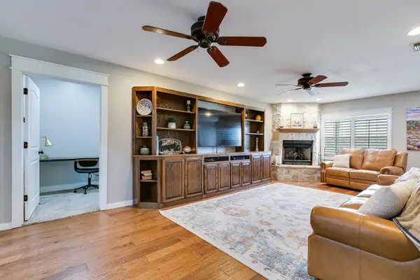 15555 Deer Valley LOOP, Carlsbad, TX 76934