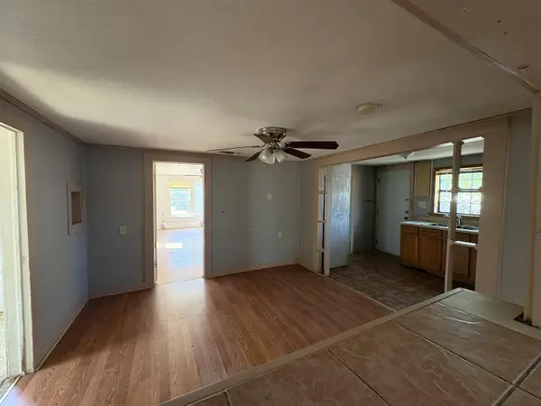 723 Hughes ST, San Angelo, TX 76903