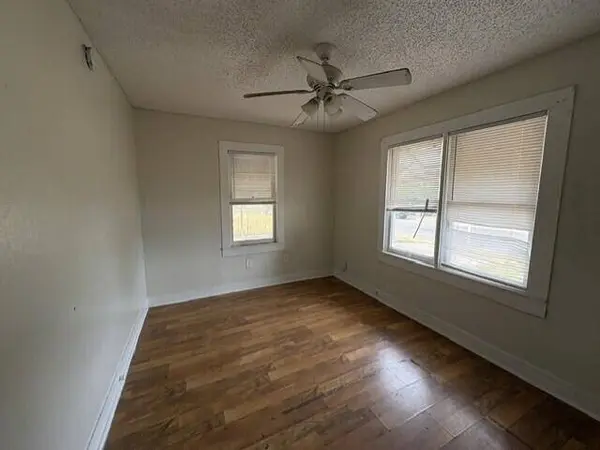 823 N Jackson ST, San Angelo, TX 76901