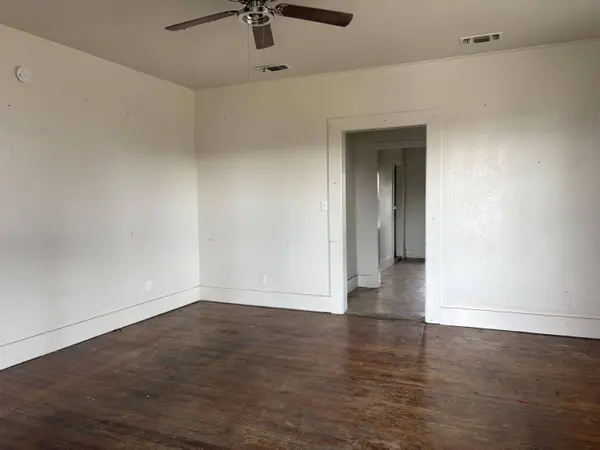 418 E Harris AVE, San Angelo, TX 76903