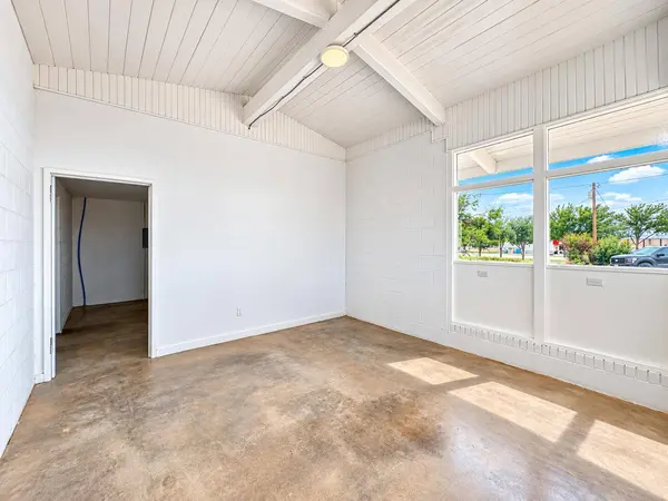 102 E 10th ST, Robert Lee, TX 76945