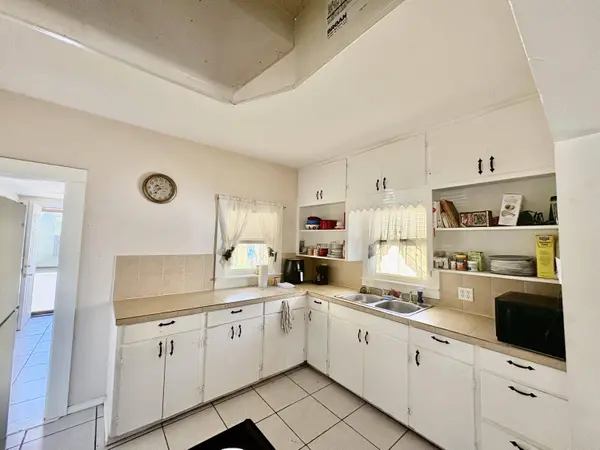 117 W 10th ST, Robert Lee, TX 76945