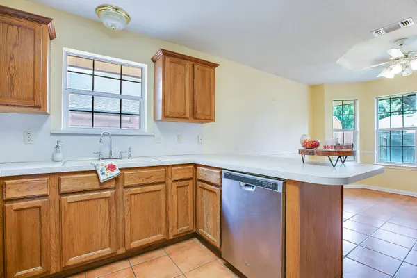 3237 Maplewood DR, San Angelo, TX 76904