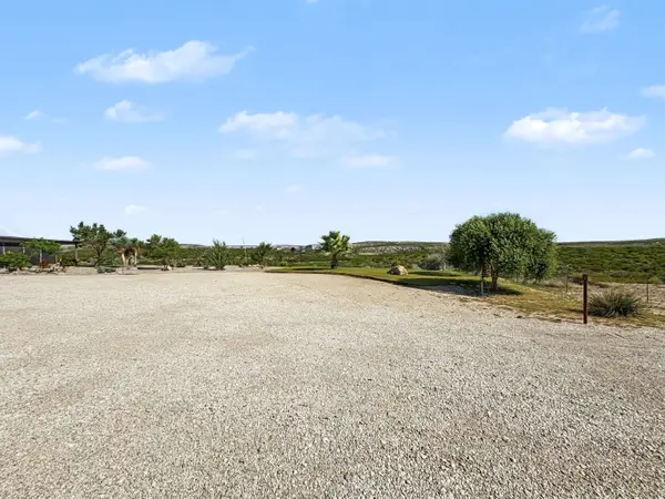 100 Papalote RD, Del Rio, TX 78840