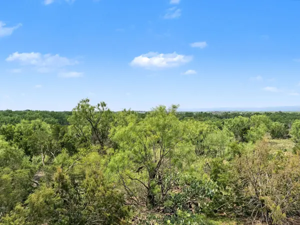 377 Axis Lp, Robert Lee, TX 76945