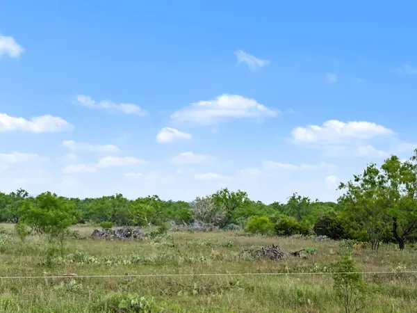 377 Axis Lp, Robert Lee, TX 76945