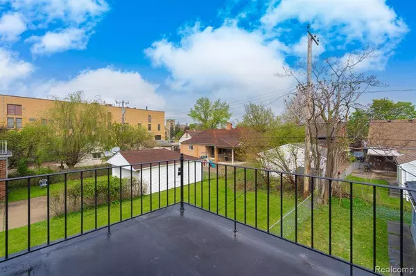 5484 MIDDLESEX Street, Dearborn, MI 48126