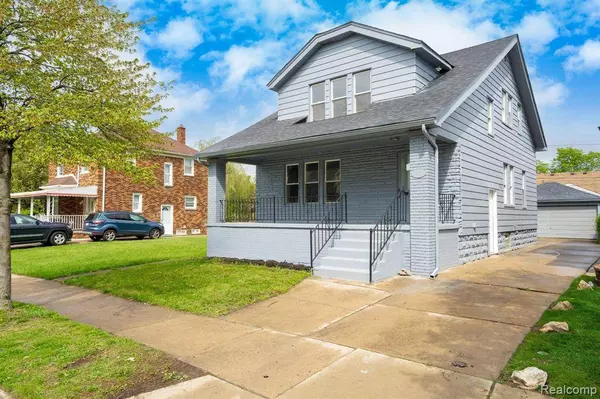 5484 MIDDLESEX Street, Dearborn, MI 48126