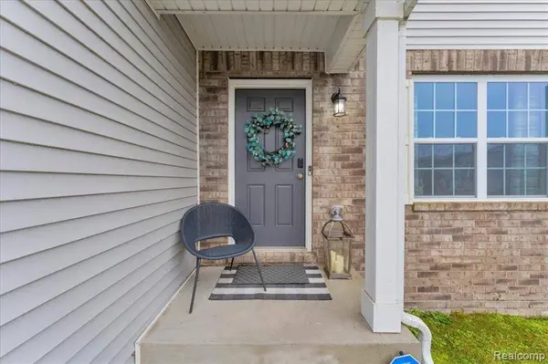 9556 NATURE VIEW Lane, Ypsilanti Twp, MI 48197