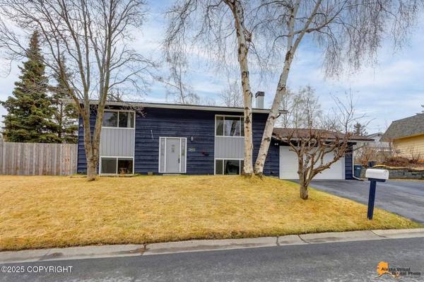 6921 Tall Spruce DR, Anchorage, AK 99502