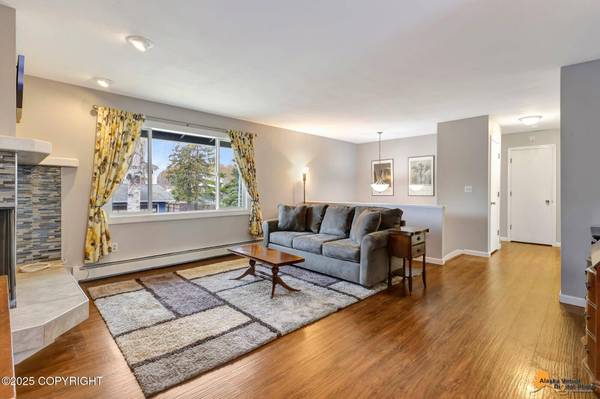 6921 Tall Spruce DR, Anchorage, AK 99502