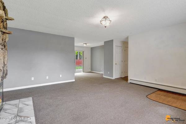 9210 Emerald DR, Anchorage, AK 99502