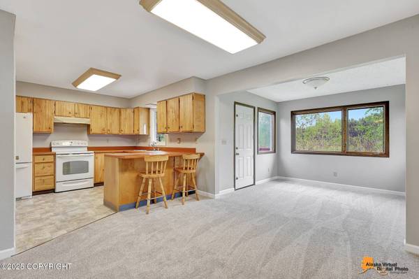 3211 Shamrock ST, Anchorage, AK 99504