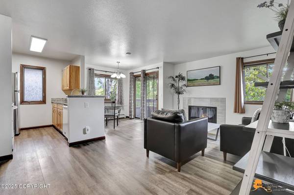 4221 Folker ST #F203, Anchorage, AK 99508