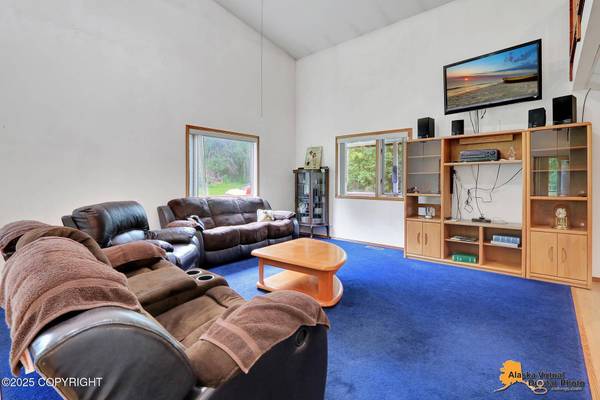 19411 Klondike ST, Chugiak, AK 99567