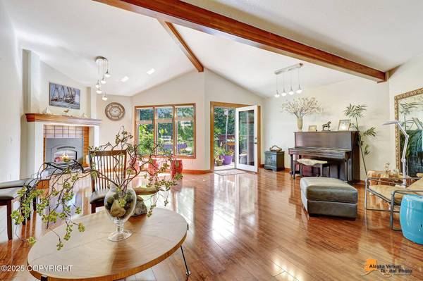 1823 Beaver PL, Anchorage, AK 99504